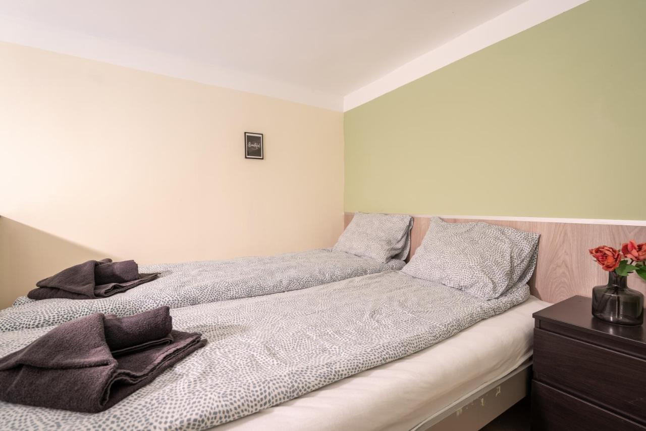 K20- Boutique Apartments, Best Location, By Bqa Budapest Bagian luar foto